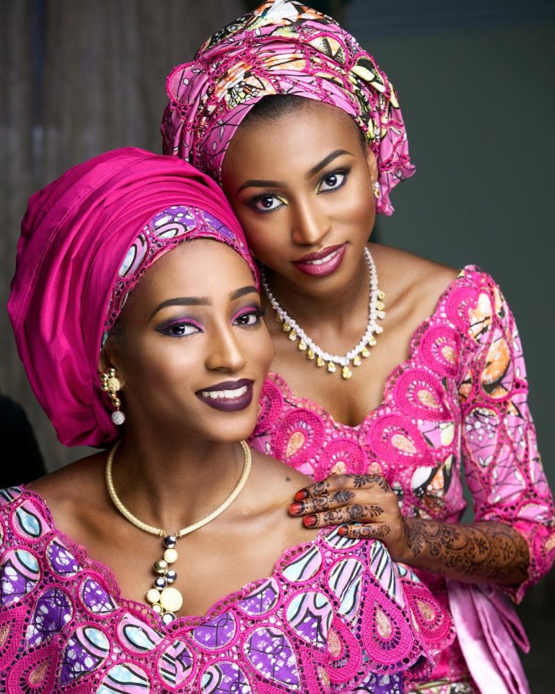 Two Nigerian sisters wed same day – see beautiful wedding photos